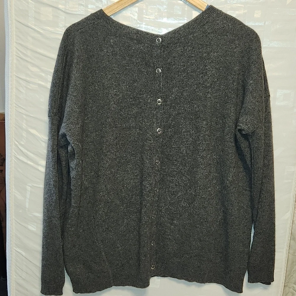 Aqua Heather Gray Cashmere Snap Back Pullover Sweater sz S Very Oversized